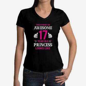 17Th Girl Birthday Gift 17 Year Old Girl Princess Women V-Neck T-Shirt | Crazezy UK