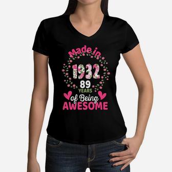 89 Years Old 89Th Birthday Born In 1932 Women Girls Floral Sweatshirt Women V-Neck T-Shirt | Crazezy