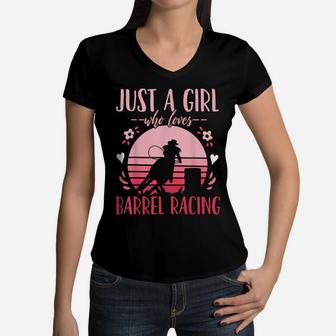 Barrel Racing Just A Girl Who Loves Barrel Racing Retro Women V-Neck T-Shirt | Crazezy
