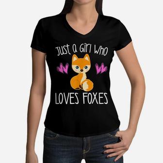 Just A Girl Who Loves Foxes Tween Kids Toddler Teacher Gift Women V-Neck T-Shirt | Crazezy
