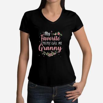 My Favorite People Call Me Granny Gift For Grandma Women V-Neck T-Shirt - Seseable