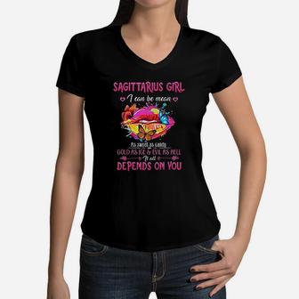 Sagittarius Girl Lips November December Queen Birthday Zodia Women V-Neck T-Shirt | Crazezy