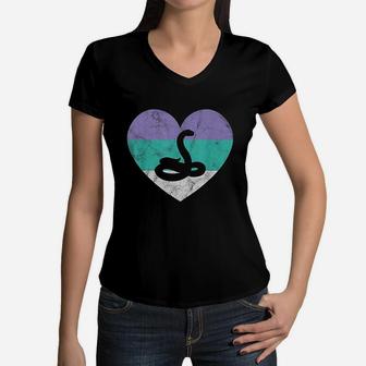 Snake Gift For Women Girls Retro Cute Women V-Neck T-Shirt | Crazezy