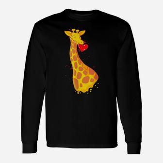 Giraffe Love Valentines Day Long Sleeve T-Shirt - Monsterry DE