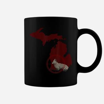 Awesome Coyote Wolf Hunting Hunters Map Gift Coffee Mug | Crazezy DE