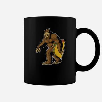 Bigfoot Carrying Taco Men Cinco De Mayo Sasquatch Coffee Mug - Thegiftio UK