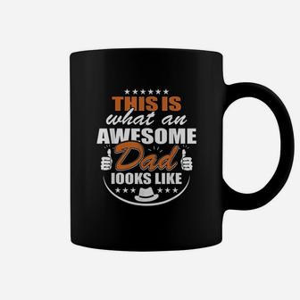 Father Dad Day This Is What An Awesome Dad Looks Like Coffee Mug | Crazezy