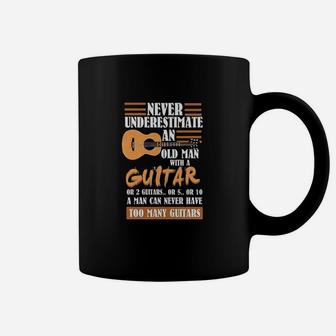 Guitar Dad Never Underestimate An Old Man With Guitar Coffee Mug | Crazezy DE