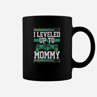 Leveled Up To Mommy Gamer Mom Coffee Mug | Crazezy DE