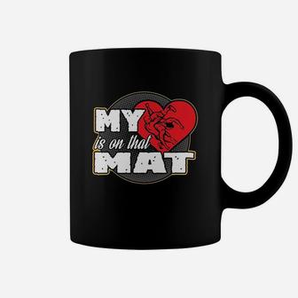 My Heart Is On That Mat Wrestling Mom Mama Coffee Mug | Crazezy UK