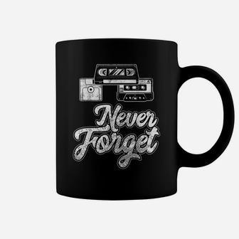 Never Forget Retro Vintage Cassette Vhs Cd Graphic Men Women Coffee Mug | Crazezy DE