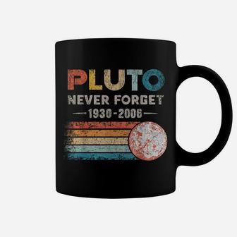 Pluto Never Forget 1930 - 2006 Vintage Funny Lover Gift Coffee Mug | Crazezy