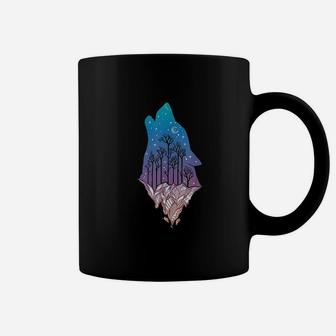 Wolf Howling At Moon With Mountains Coffee Mug | Crazezy DE