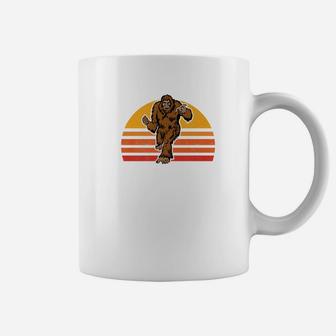 Squatch Retro Bigfoot Sasquatch Coffee Mug - Thegiftio UK