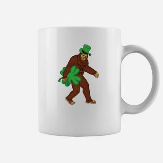 St Patricks Day Bigfoot Holding Shamrock Clover Funny Shirt Coffee Mug - Thegiftio UK