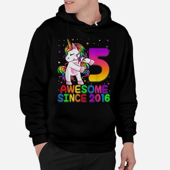 5 Years Old Unicorn Flossing 5Th Birthday Girl Unicorn Party Hoodie | Crazezy AU
