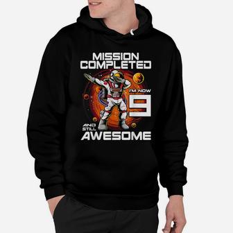 9Th Birthday Astronaut 9 Years Old Outer Space Birthday Hoodie | Crazezy DE