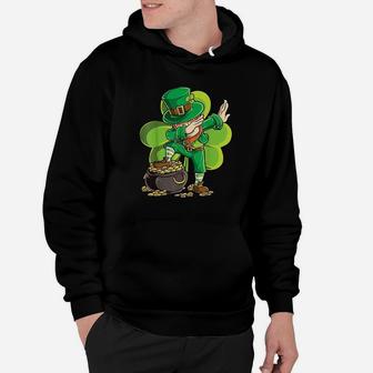 St Patricks Day Dabbing Leprechaun Boys Kids Men Gifts Dab Hoodie - Thegiftio UK