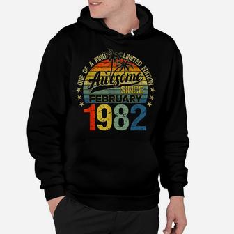Vintage 40 Years Old February 1982 Decorations 40Th Birthday Hoodie | Crazezy