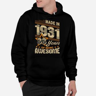 Vintage Made In 1930 89Th Birthday Gift 89 Years Old Awesome Hoodie | Crazezy UK
