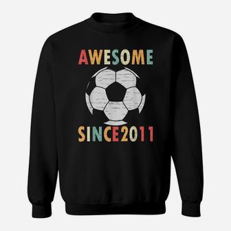 10Th Birthday Soccer Lover Gift 10 Years Old Vintage Retro Sweatshirt | Crazezy UK