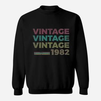 39Th Birthday Vintage 1982 Sweatshirt | Crazezy AU