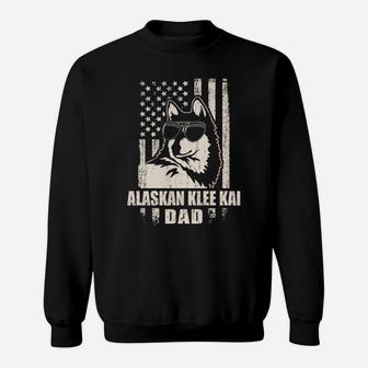 Alaskan Klee Kai Dad Cool Vintage Retro Proud American Sweatshirt Sweatshirt | Crazezy