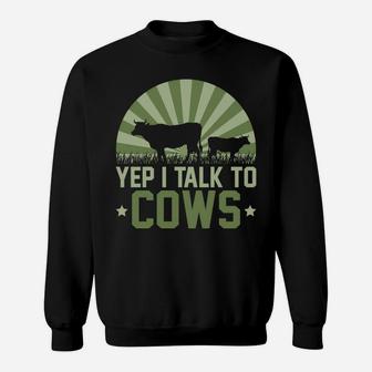 Farm Animal Lover Gift Idea Retro Cow Sweatshirt | Crazezy DE