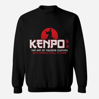 Folding Clothes - American Kenpo Karate - Karateka Gift Sweatshirt | Crazezy DE