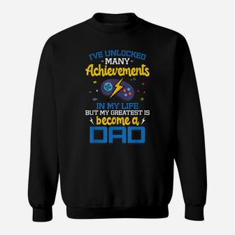 Gaming Dad Funny Father Kid Gamer Daddy Gifts Sweatshirt | Crazezy