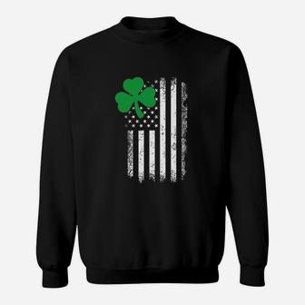 Hunt Shamrock Flag Stars And Stripes Muscle Irish St Patricks Day Sweatshirt - Thegiftio UK