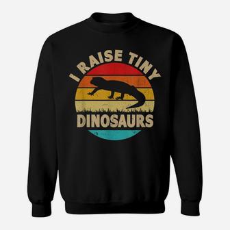 I Raise Tiny Dinosaur Vintage Retro Funny Leopard Gecko Sweatshirt | Crazezy DE