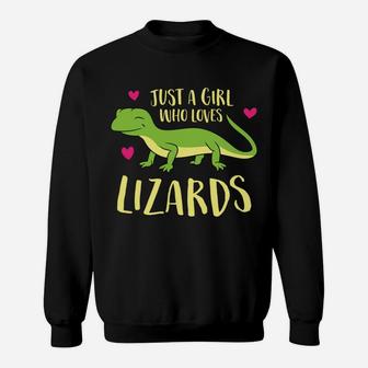 Just A Girl That Loves Lizards Cute Lizard Girl Sweatshirt | Crazezy CA