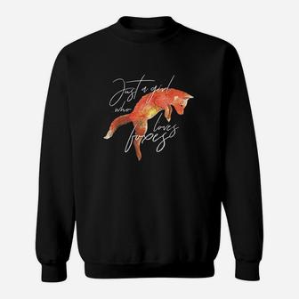 Just A Girl Who Loves Foxes Art Fox Women Gift Sweatshirt - Thegiftio UK