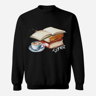Never Underestimate An Old March Lady Who Reads Many Books Sweatshirt | Crazezy