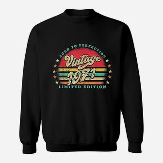 Retro Vintage 50Th Birthday 1971 Aged To Perfection Sweatshirt | Crazezy UK
