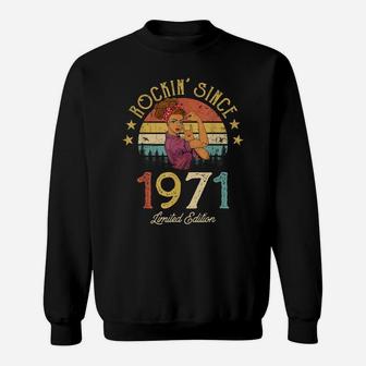 Vintage 1971 Rockin Since 50Th Birthday Women 50 Years Old Sweatshirt | Crazezy CA