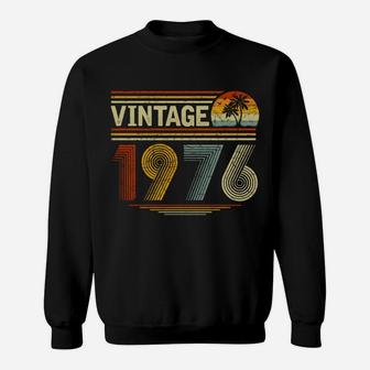Vintage 1976 46Th B-Day Men Women 46 Years Old Birthday Sweatshirt | Crazezy