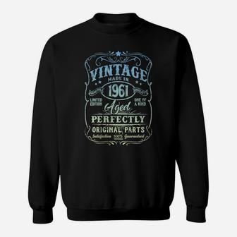 Womens Vintage Made In 1961 Retro Classic 60Th Birthday Party Sweatshirt | Crazezy
