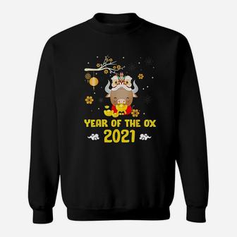 Year Of The Ox 2021 Chinese New Year 2021 Lion Dance Sweatshirt - Thegiftio UK