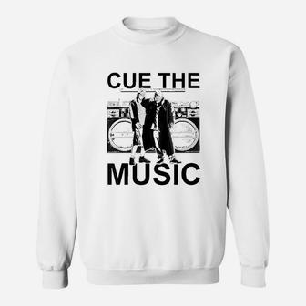 Cue The Music Sweatshirt - Thegiftio UK