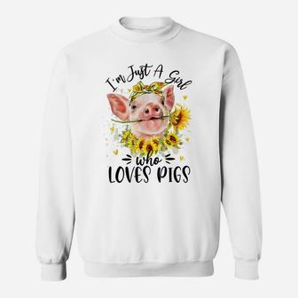 I'm Just A Girl Who Loves Pigs Flower Country Farmer Girl Sweatshirt | Crazezy DE