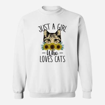 Just A Girl Who Loves Cats Sweatshirt - Thegiftio UK