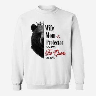 Mommy Queen Bear Wife Mom Protector Queen Mothers Day Gift Sweatshirt Sweatshirt | Crazezy CA
