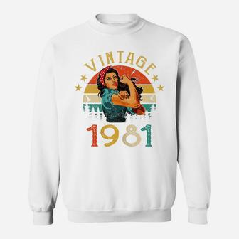 Womens Retro Vintage 1981 Made In 1981 40 Years Old 40Th Birthday Sweatshirt | Crazezy