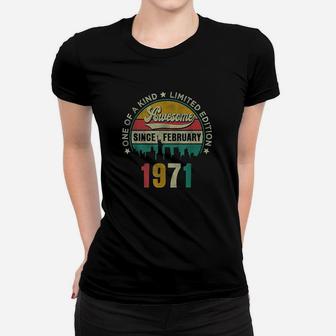 50 Years Old Vintage February 1971 50Th Birthday Gift Women T-shirt | Crazezy