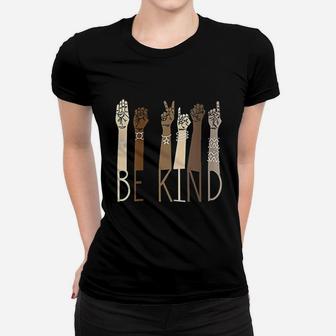 Be Kind Sign Language Hand Talking Women T-shirt | Crazezy