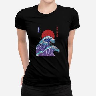 Big Wave Aesthetic 80S Women T-shirt | Crazezy AU