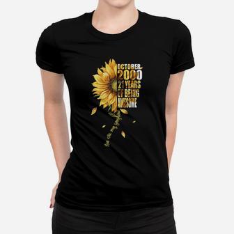 Born In October 2000 Sunflower 21St Birthday 21 Years Old Women T-shirt | Crazezy AU