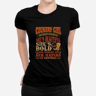 Country Girl She Is Beautiful She's Bold In Control Women T-shirt | Crazezy
